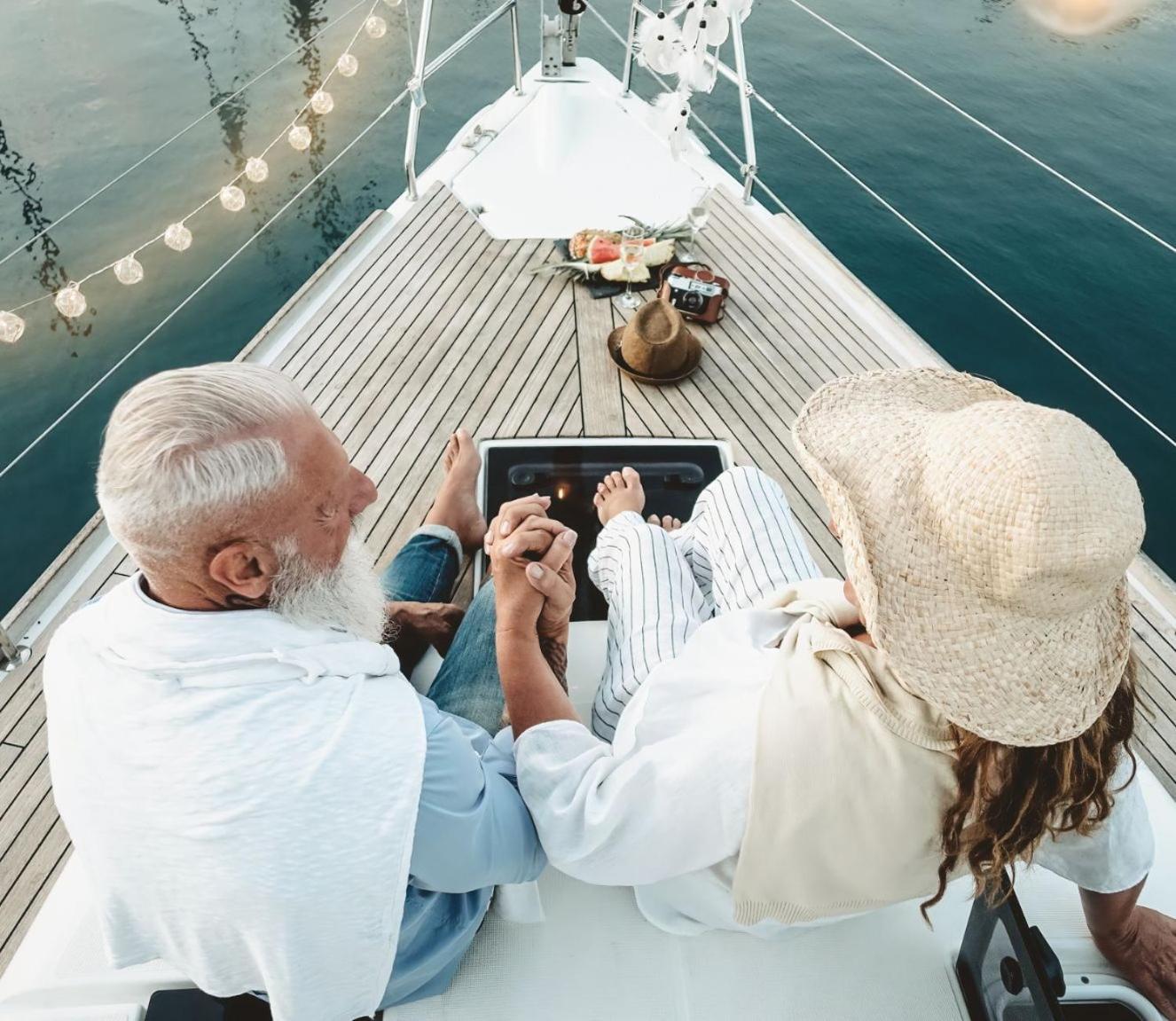 Hotel Marina Port بالاتونكينيشي المظهر الخارجي الصورة