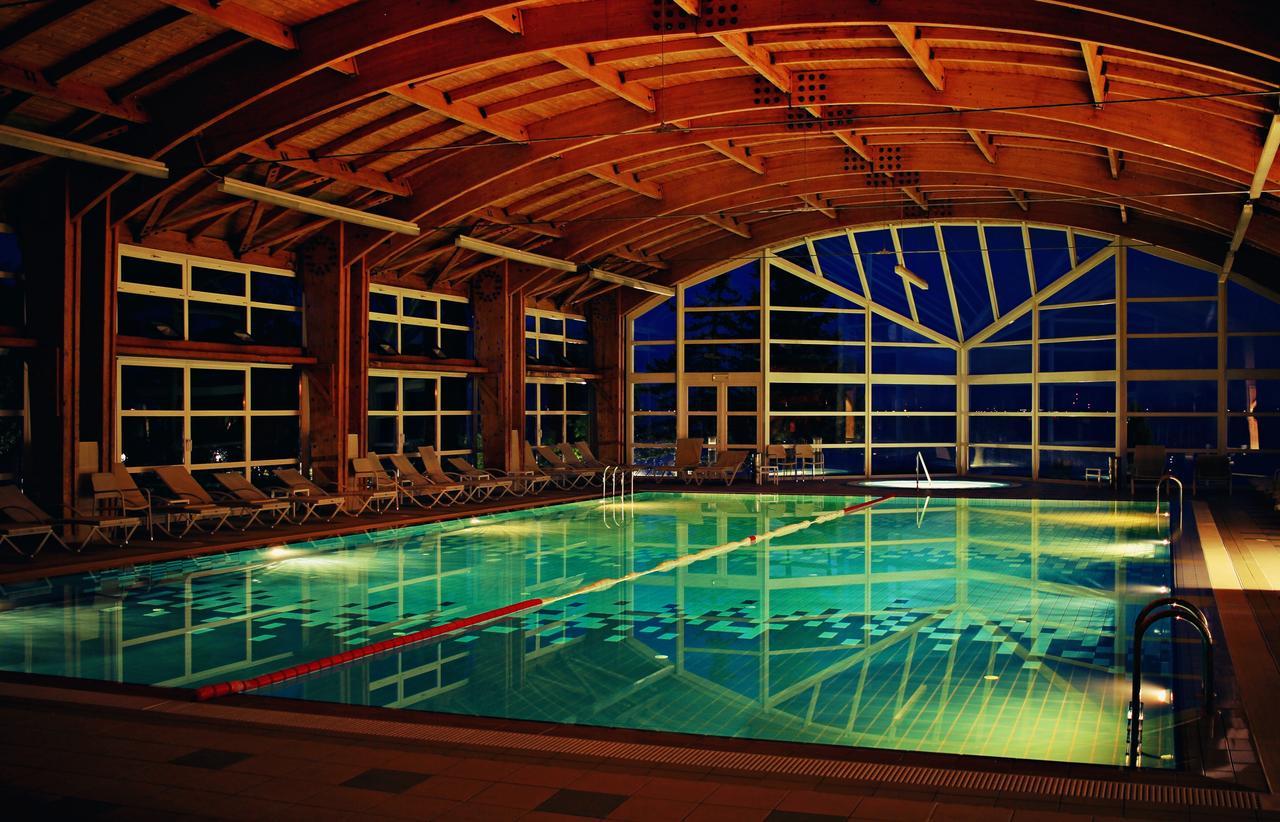 Hotel Marina Port بالاتونكينيشي المظهر الخارجي الصورة